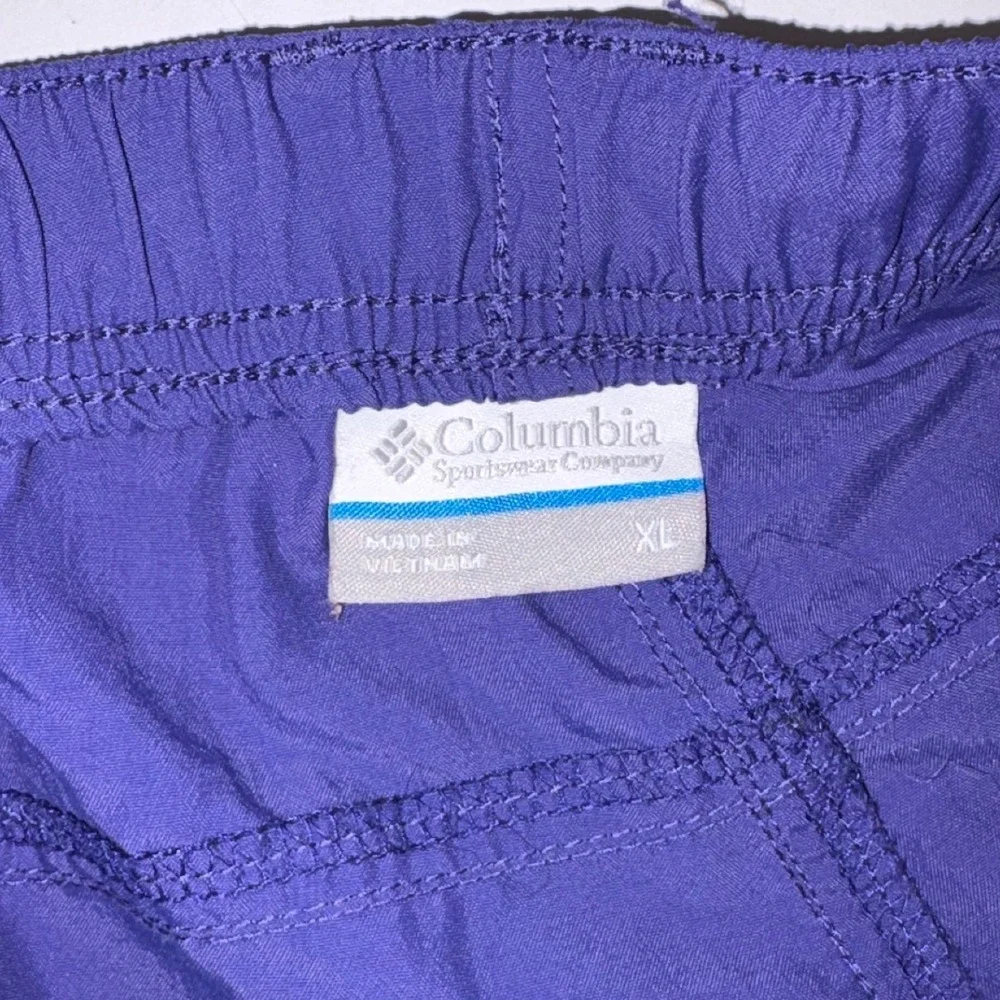 Columbia‎ Men's Purple Nylon Cargo Shorts Elastic Waist Size XL